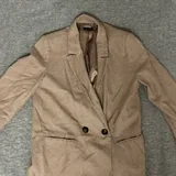 Весь набор одежды, сумки Miu Miu, куртки Balenciaga, сапоги 6