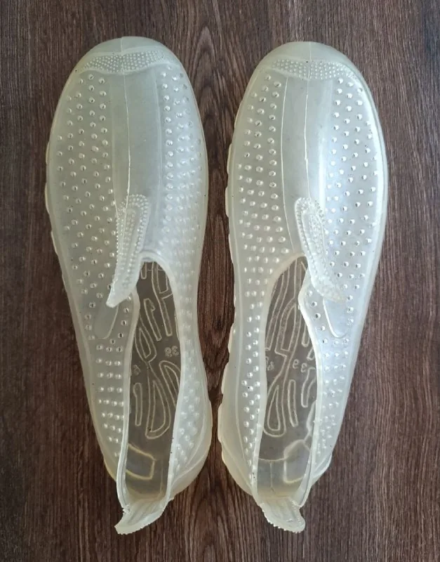 Aqua shoes 23 cm