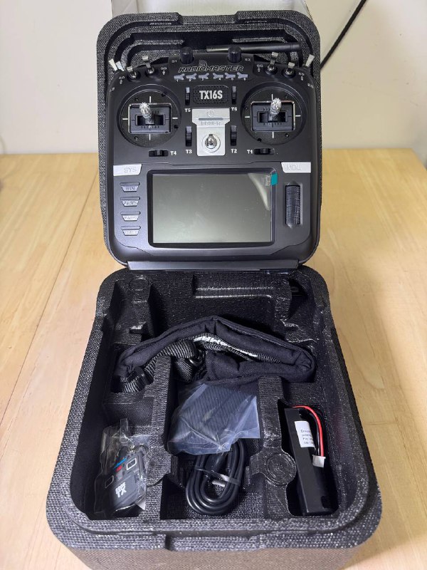 Radiomaster TX16S MKII 4IN1 радио пульт комплект 5