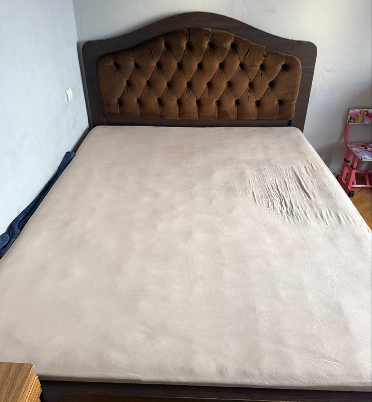 кровать с матрасом 180x200