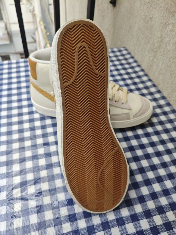 Кроссовки Nike Blazer MID '77 VNTG 5