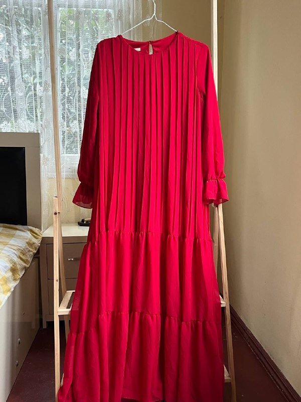 Платье S Новое