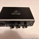 Звуковая карта Behringer UMC22 3