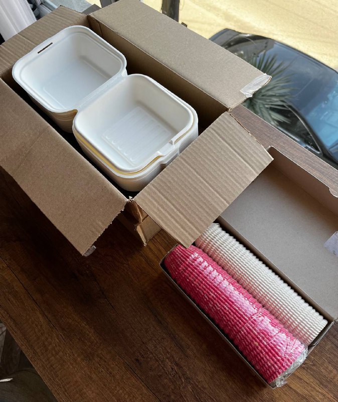 Столик для торта, набор посуды, формы для выпечки, кондитерские инструменты 8