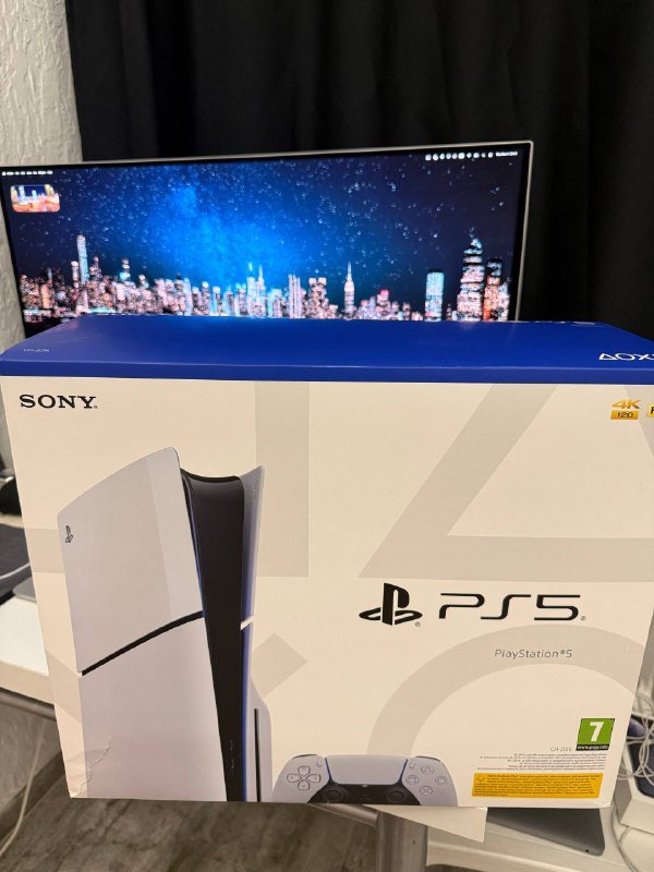 PlayStation 5 Slim дисковая и диджитал версии