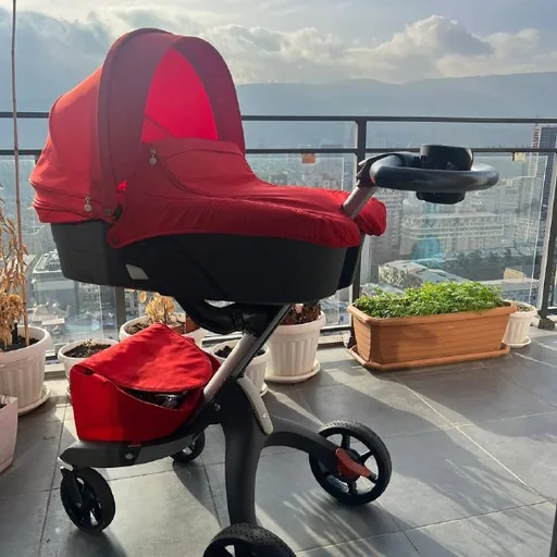 Коляска Stokke