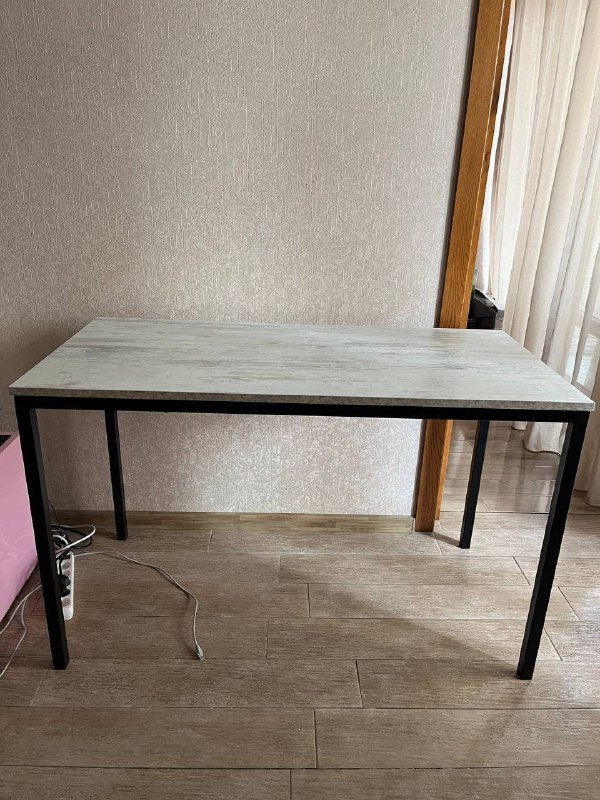 Стол неразборный 2