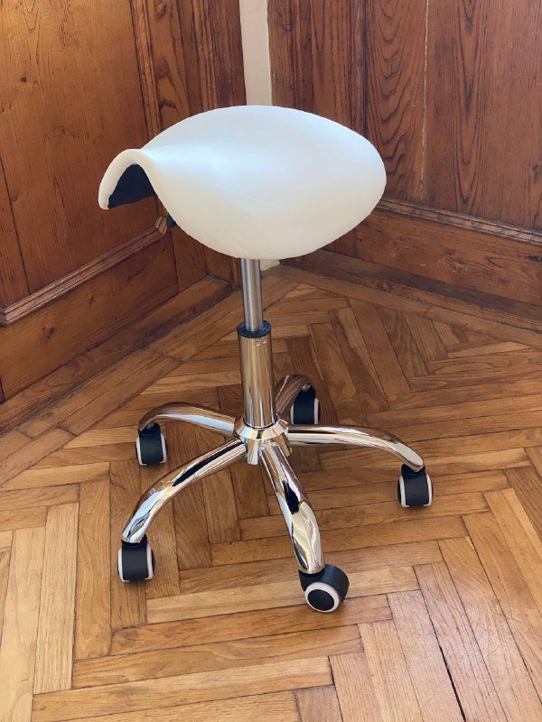 Стул седло белый, стул седло черный 1