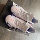 Новые футбольные шиповки Adidas, размер 34 2