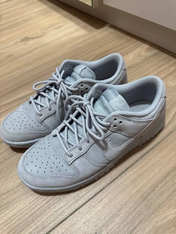 Кроссовки Nike 1