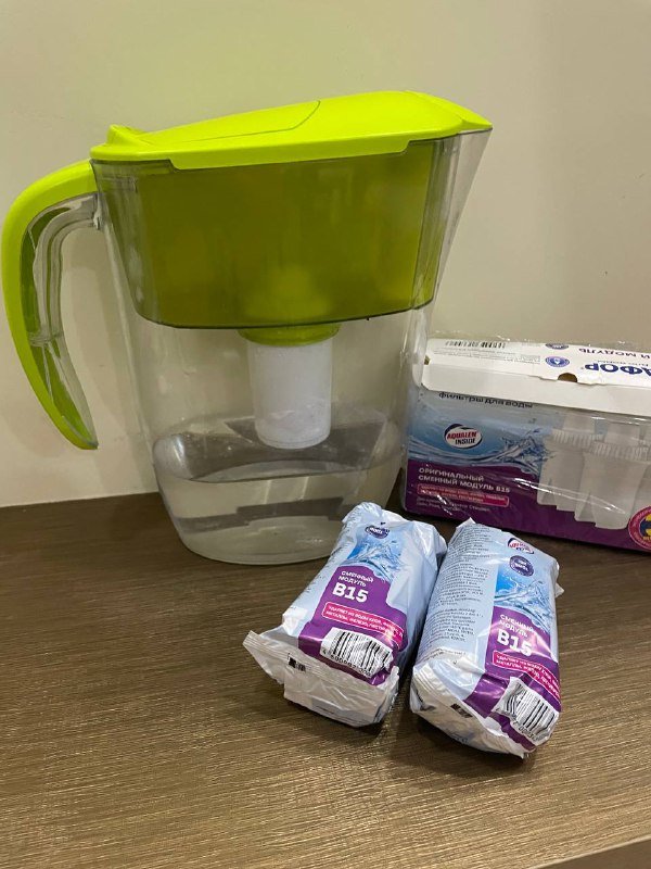 Кувшин фильтр с двумя сменными фильтрами 3