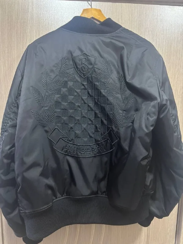 Burberry куртка