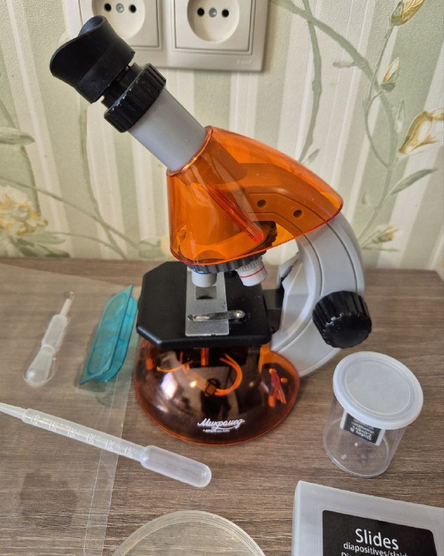 Микроскоп детский Атом 40x-640x с набором для опытов 3