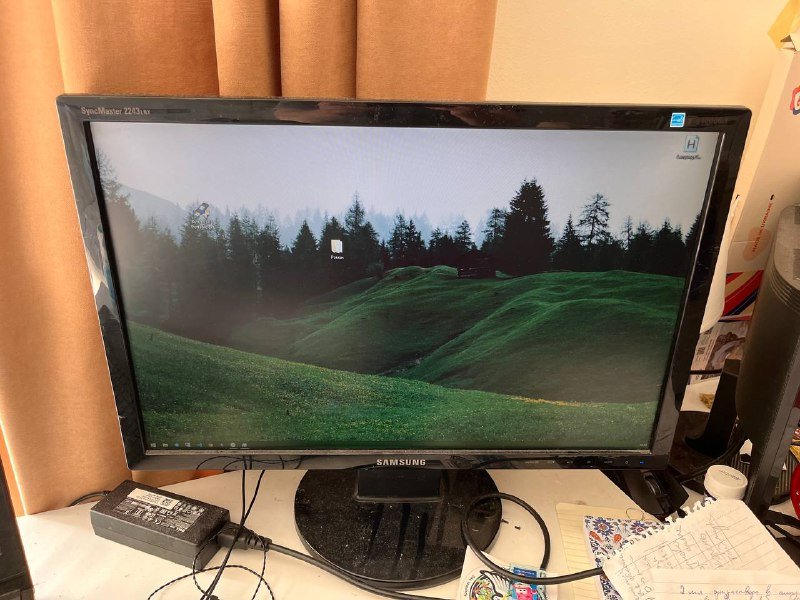 Мониторы Packard Bell, Samsung 19.5 и 21.5 дюймов