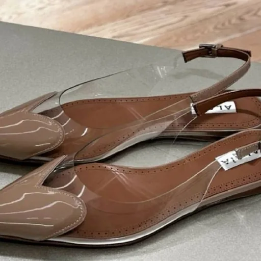 New women's sandals, size 39