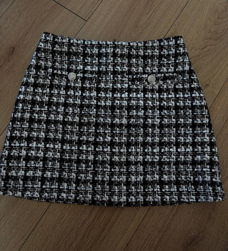 твидовая юбка H&M, джинсовая юбка Mango