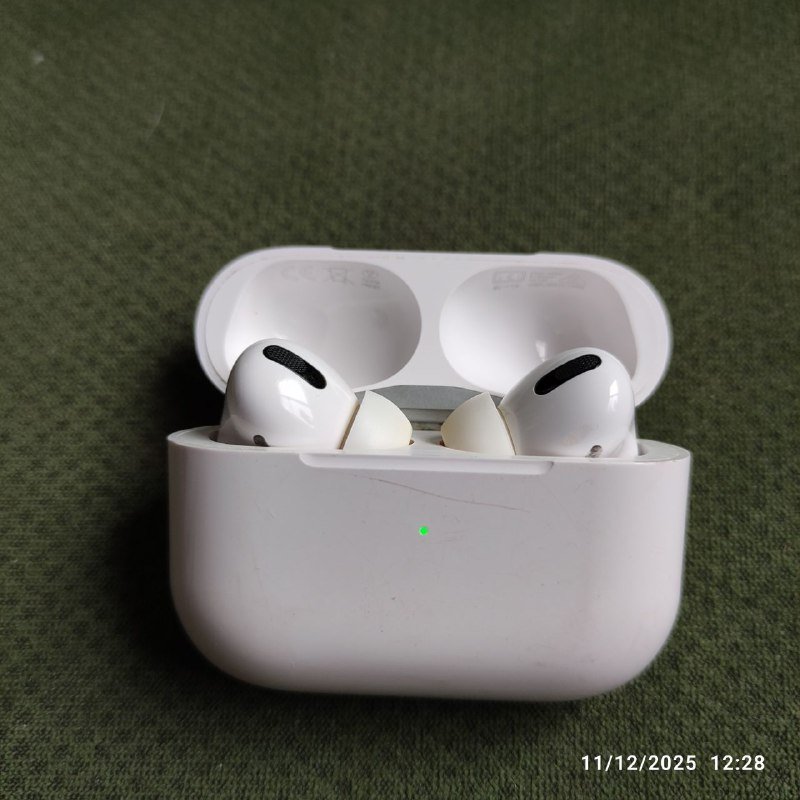 РЕПЛИКА air pods 1 новые и бу