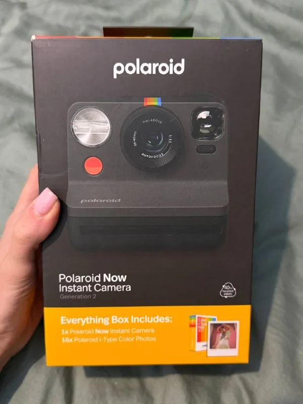 Фотоаппарат Polaroid Now с пленкой 1