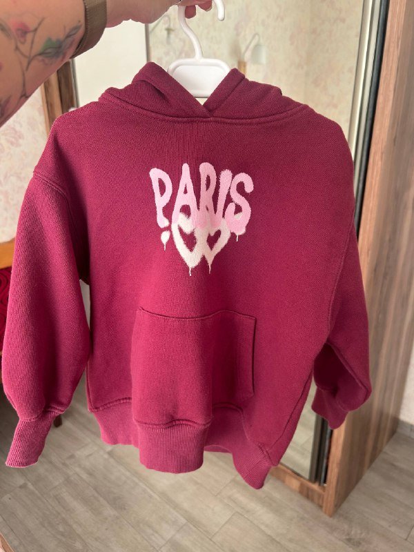 Толстовка, джинсовая рубашка, платье, шорты, сандали, куртка, шапка детские