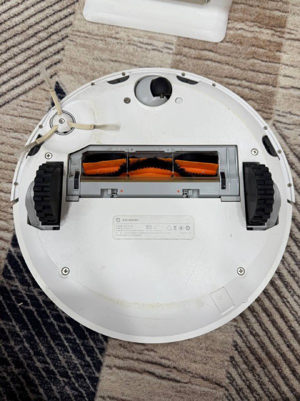 Робот-пылесос Xiaomi Mi Robot Vacuum Cleaner 4