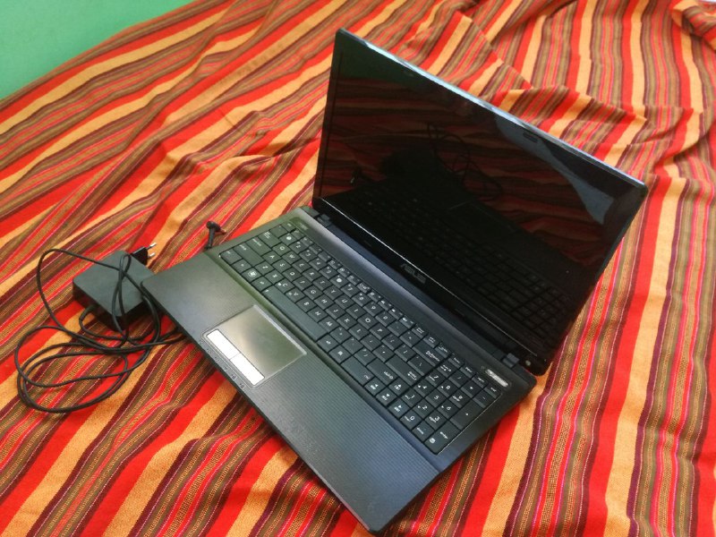 Ноутбук ASUS X53U AMD E-450 4GB 1TB