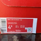 Женские кроссовки Nike Air Humara QS 6