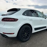 Porsche Macan GTS 4