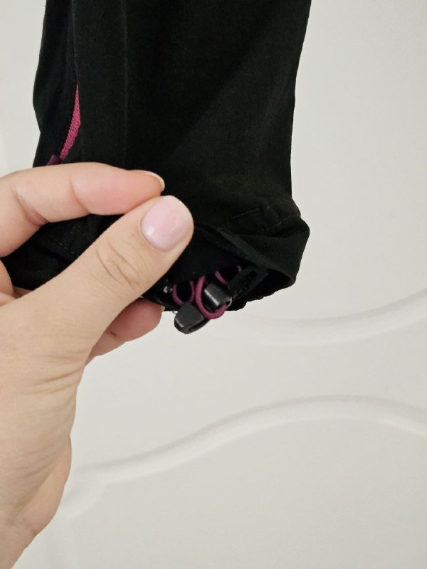 Черные легкие хайкинговые штаны Quechua, размер S 3