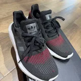 Adidas Swift Run 3