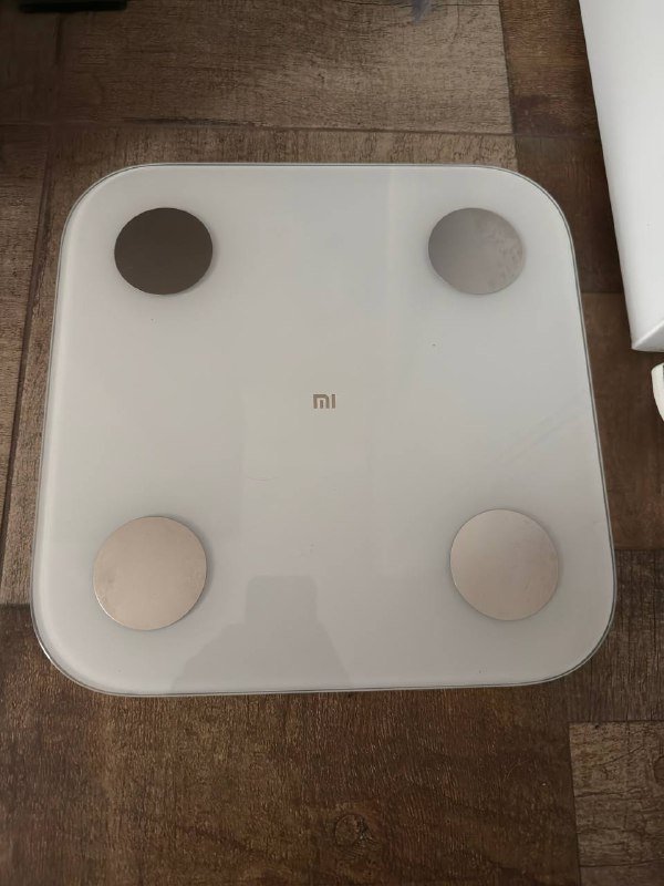 Напольные весы Xiaomi Mi Body