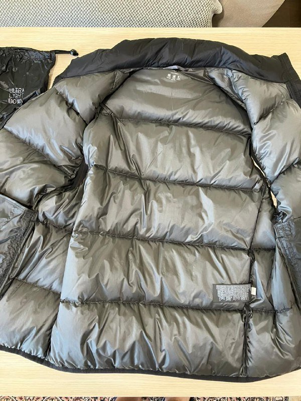 Пуховый жилет Uniqlo микропуховик 2