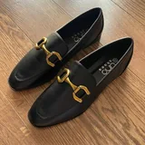 Джинсы Zara, брюки Zara, лоферы, кофта H&M, пиджак Zara 3