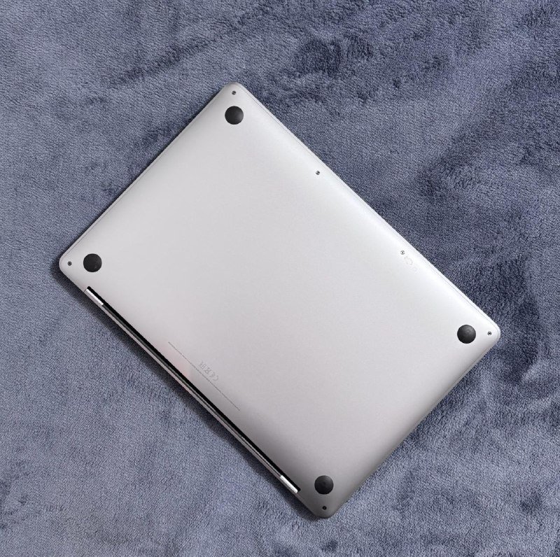 MacBook Pro 13" M1 16GB RAM, полный комплект аксессуаров 3