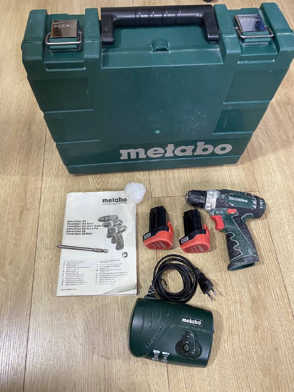 Аккумуляторная дрель-шуруповерт Metabo PowerMaxx BS 12V