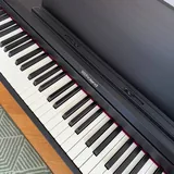 Цифровое пианино Roland RP107 3