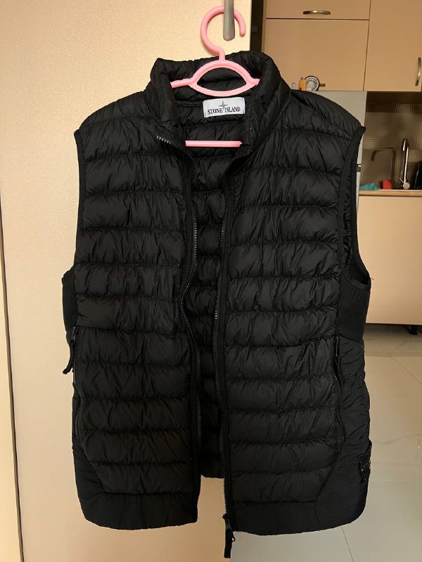 жилетка Stone Island размер М-Л