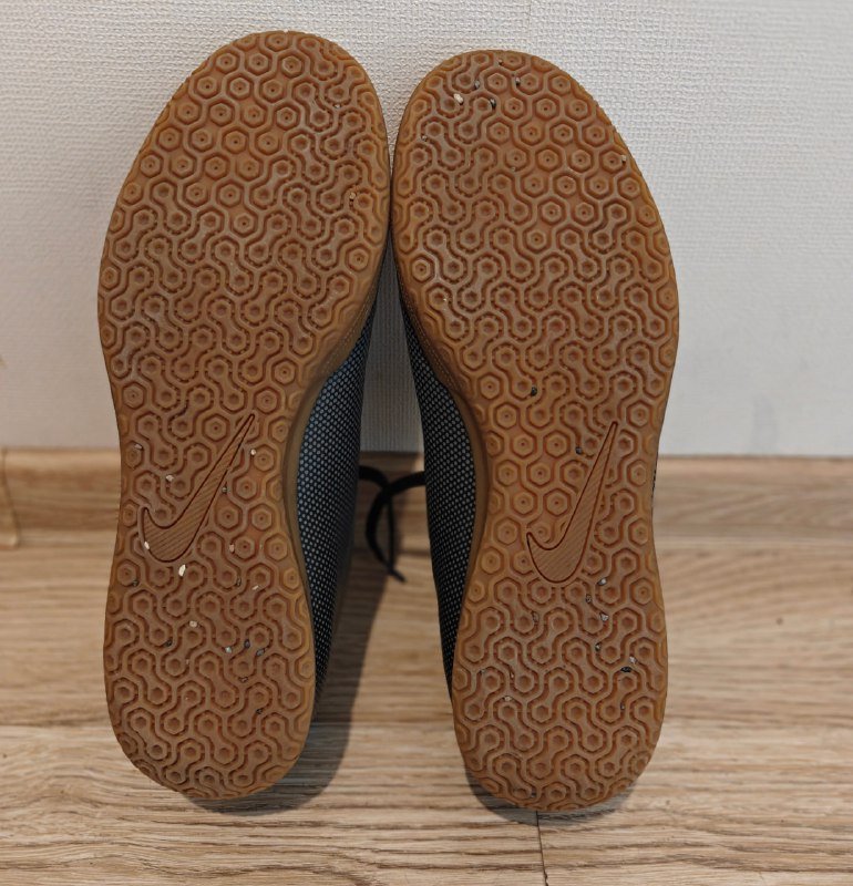 Футбольные бутсы Nike 11 US 45 EU 3