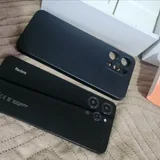 Смартфон Xiaomi Redmi 12, планшет iPad Air 2013 2