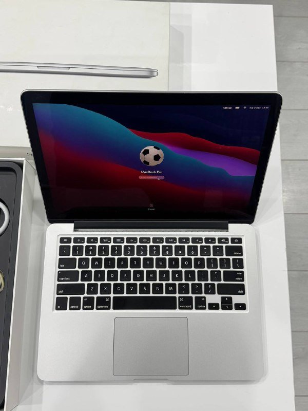 MacBook Pro 13 2015 128GB SSD 8GB RAM 4