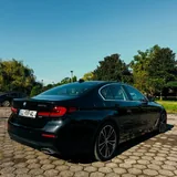 BMW 530e 7
