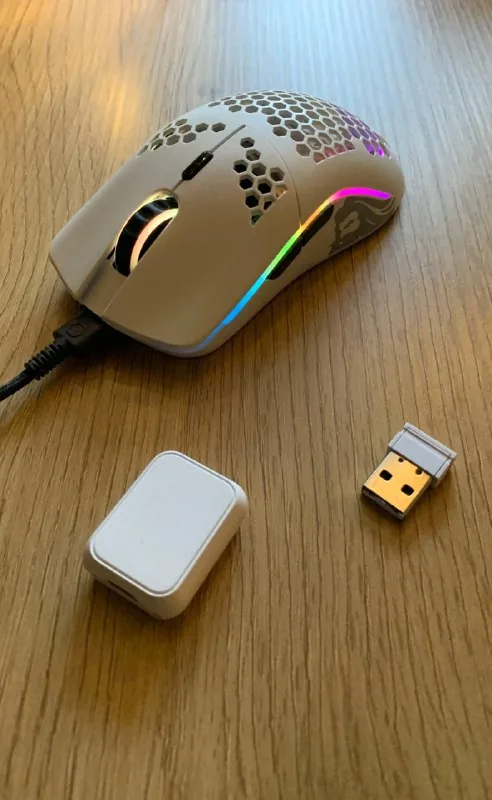 Игровая мышка Glorious O Wireless 1