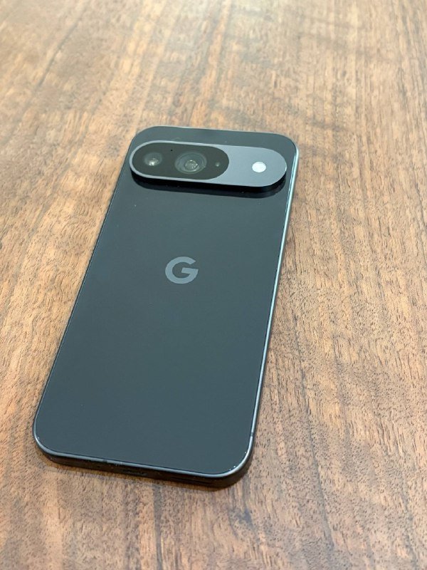 Google Pixel 9 12/128GB Obsidian 3