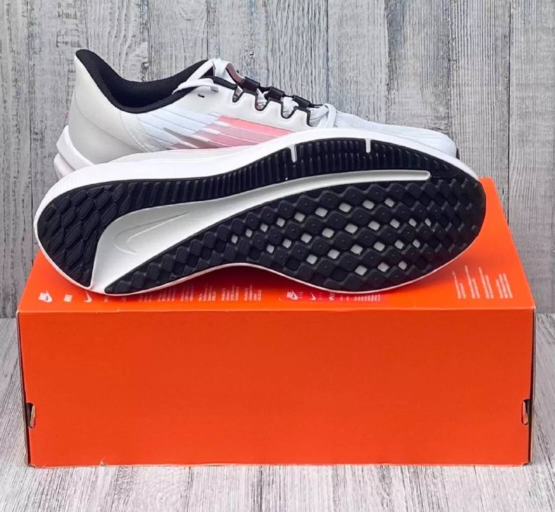 Nike Air Zoom Winflo 9 Photon Dust/Black/White 3