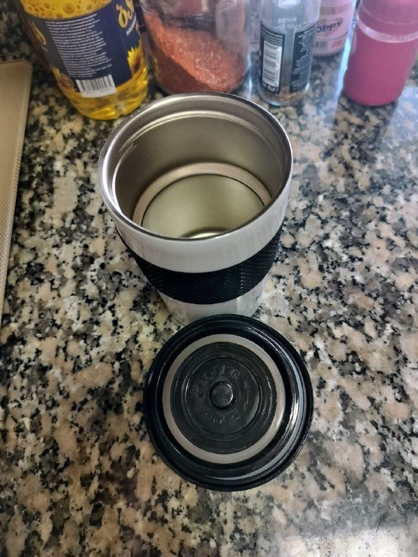 Термос, термо-кружка, сотейник-турка, стаканы, кружка, бутылочка для воды 4