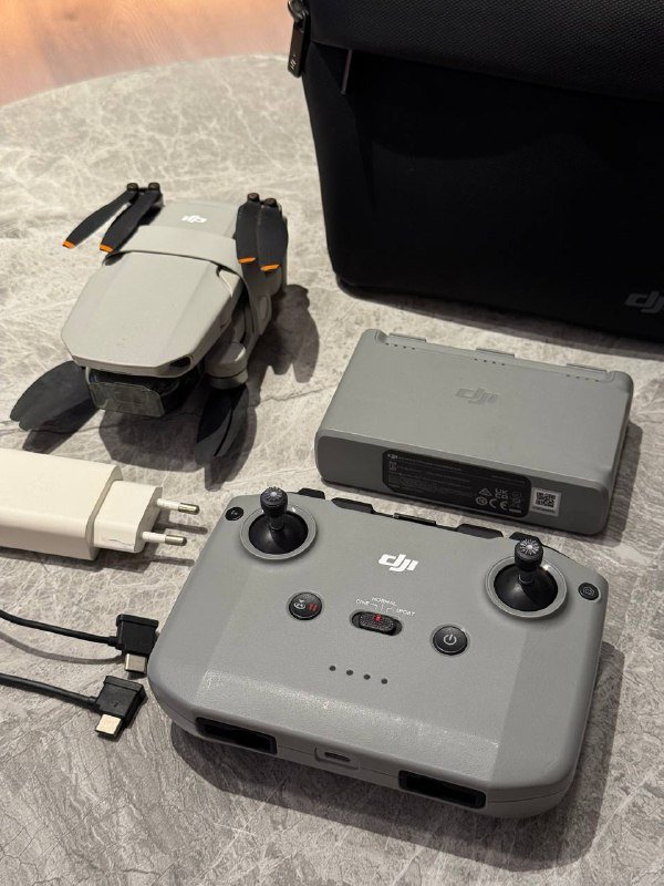 Наушники Apple 4