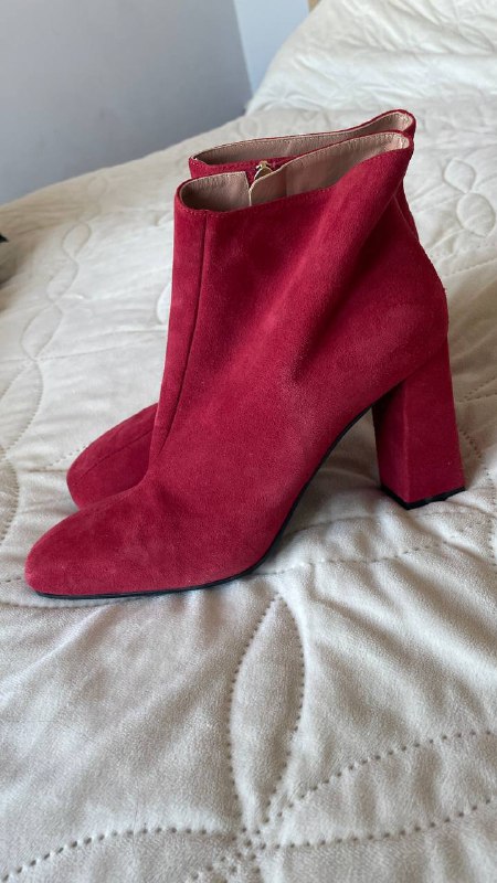 Ботильоны Pollini, Ботинки Alexander McQueen 5