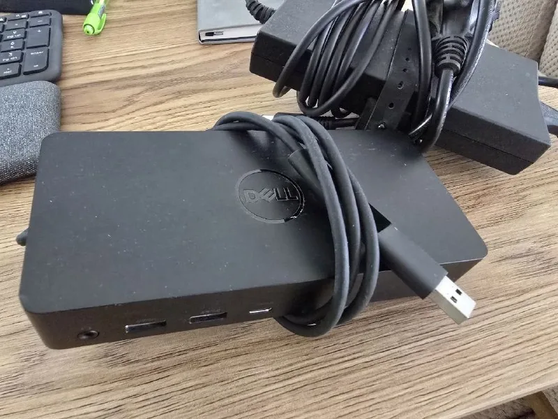 Док-станция Dell D6000