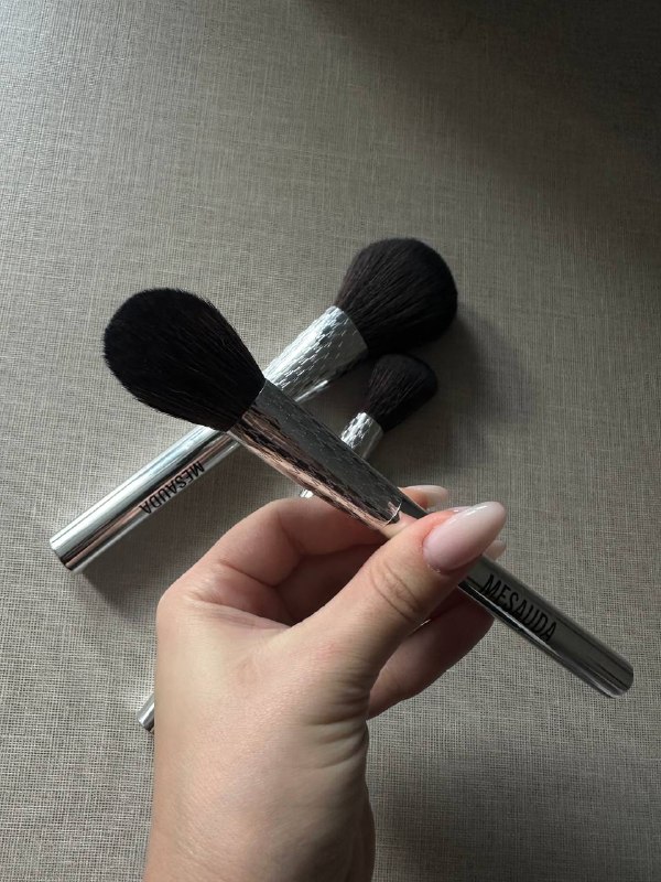 Кисти для пудры, румян и скульптора 3