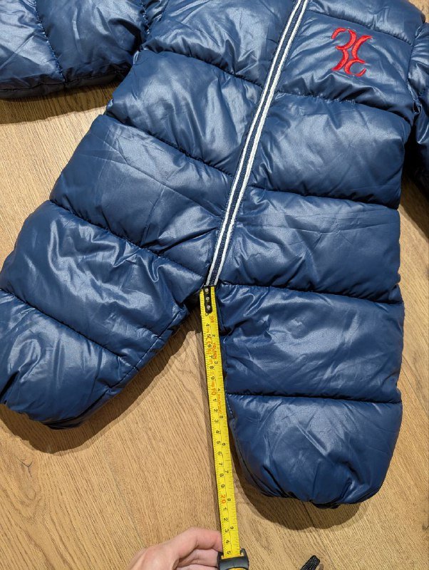 Детский зимний комбинезон с варежками и пинетками 6