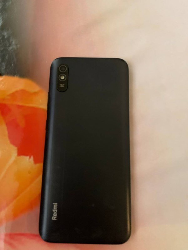 Xiaomi Redmi телефон с разбитым стеклом